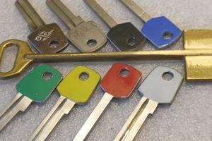 Компания по изготовлению ключей и автоключей с чипом 3